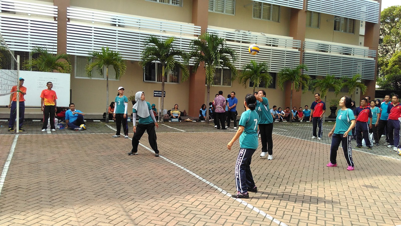 bola volly putri 2015 6