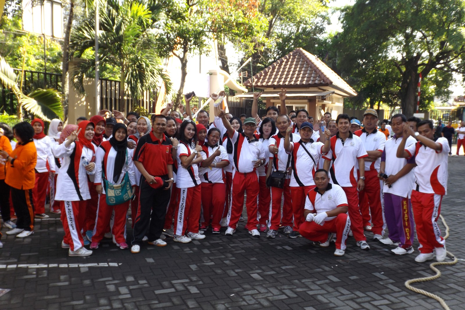 pembukaan por 2015 6